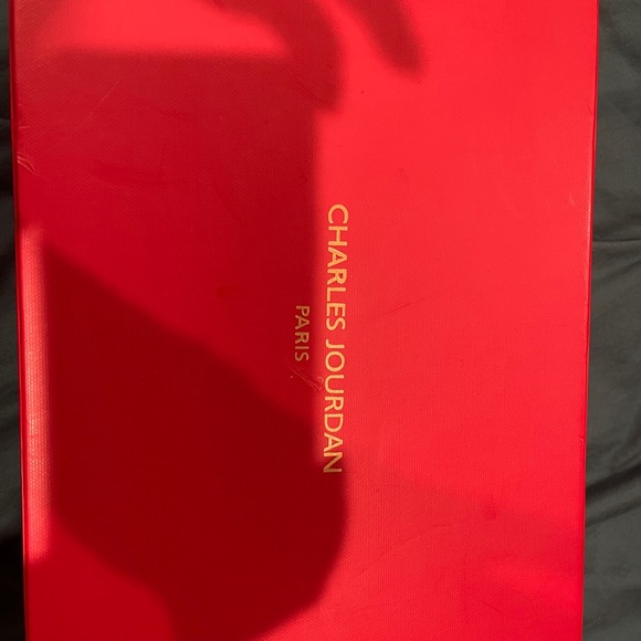 Charles Jourdan Gia Sandal in Taupe. - Picture 2 of 7